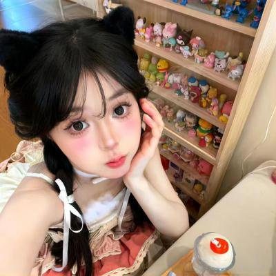 香烟和热巧克力 高清封面